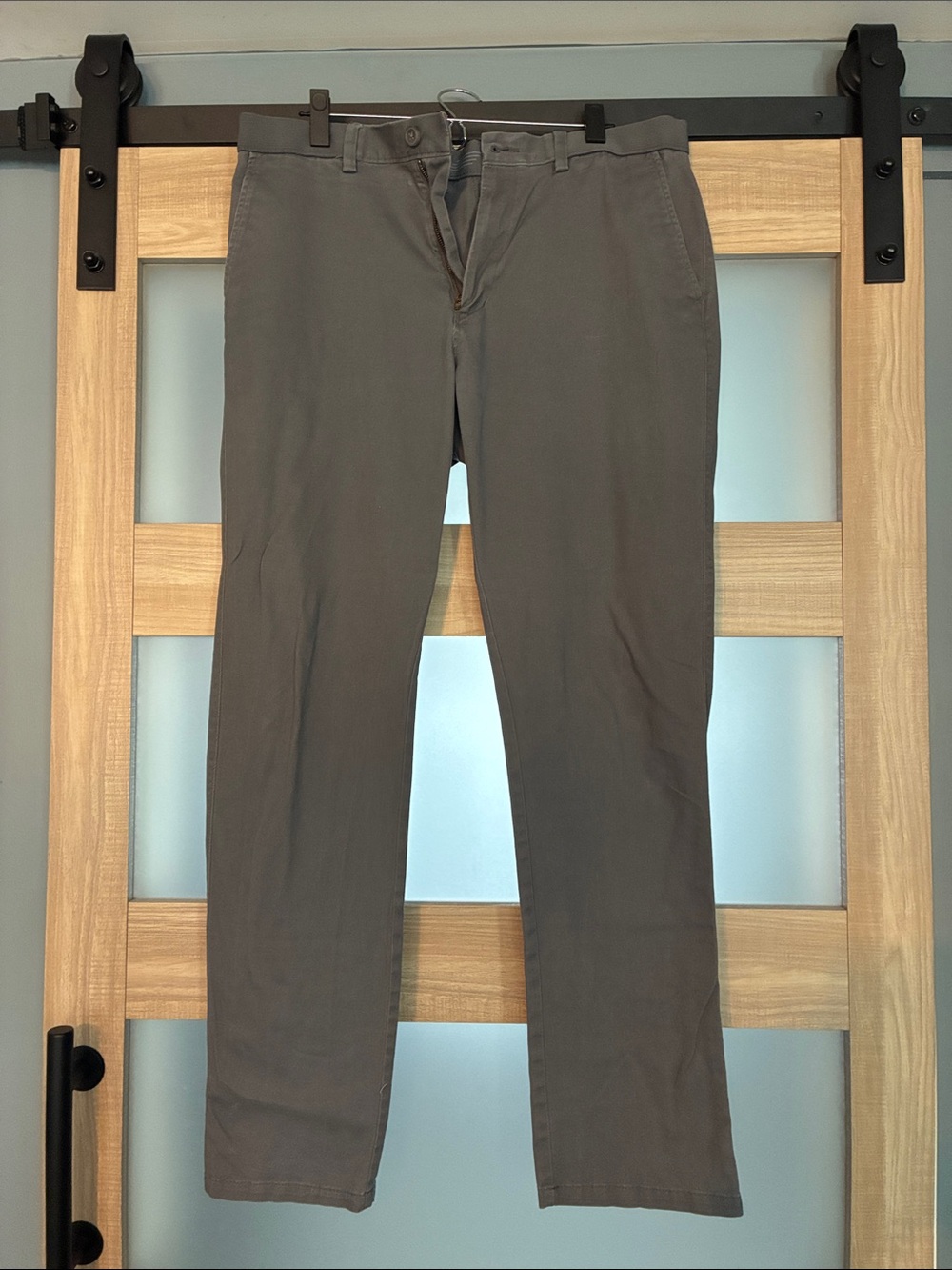 Haggar Gray Men's Chinos - Classic Straight Fit